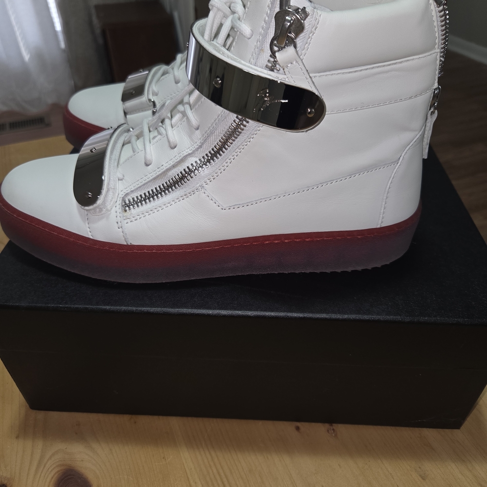 Giuseppe Zanotti White and Silver High-Tops with Red Soles - Picture 12 of 13